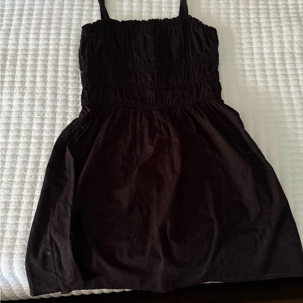 Black Sleeveless Dress